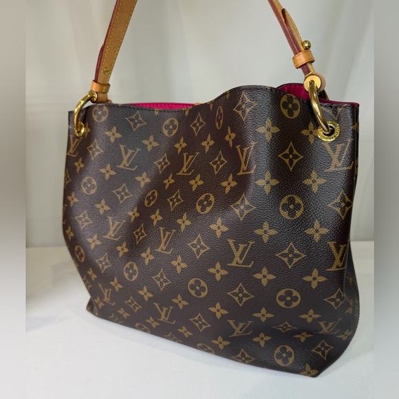 Louis Vuitton Monogram Graceful PM (small one)
Pivoine Interior - Picture 4 of 17